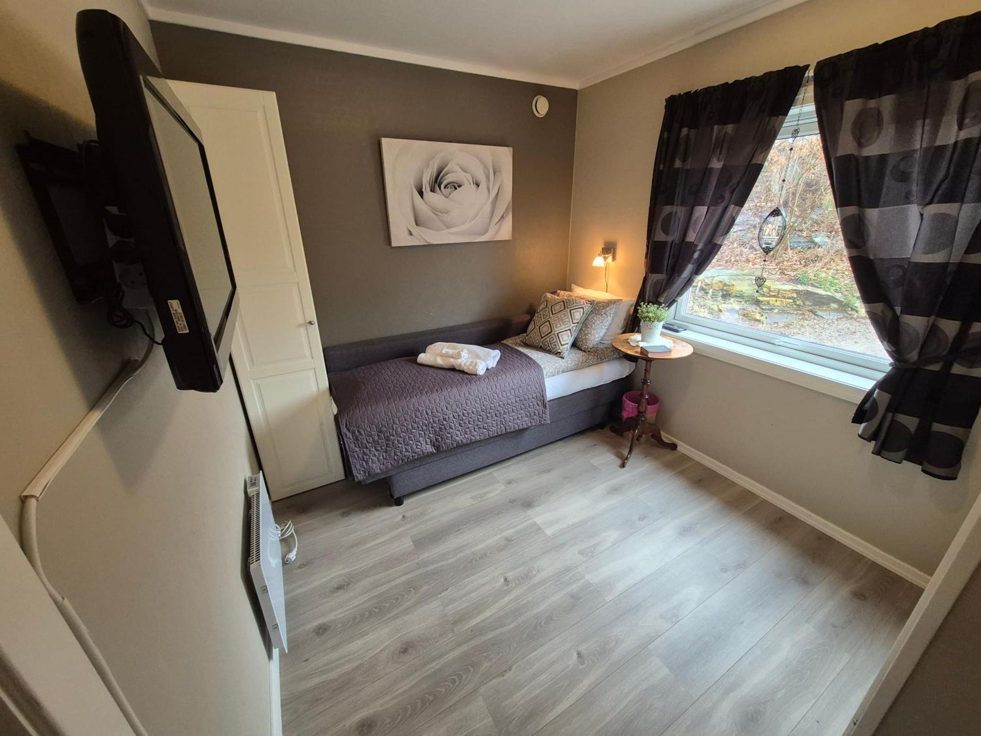 Mormors Basseng Apartment Kristiansand Ngoại thất bức ảnh